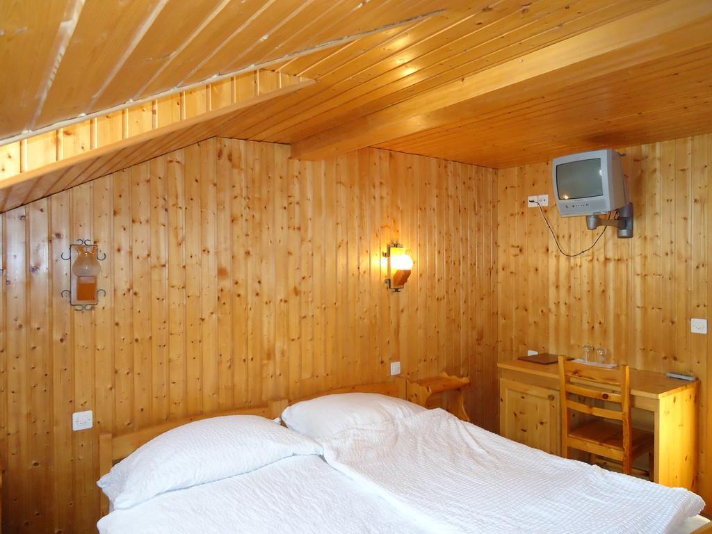 Hotel Mont-Noble Nax Room photo
